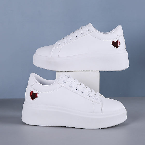 Cute Heart White Sneakers, Low Top Platform Lift Skate Shoes, Women's Footwear