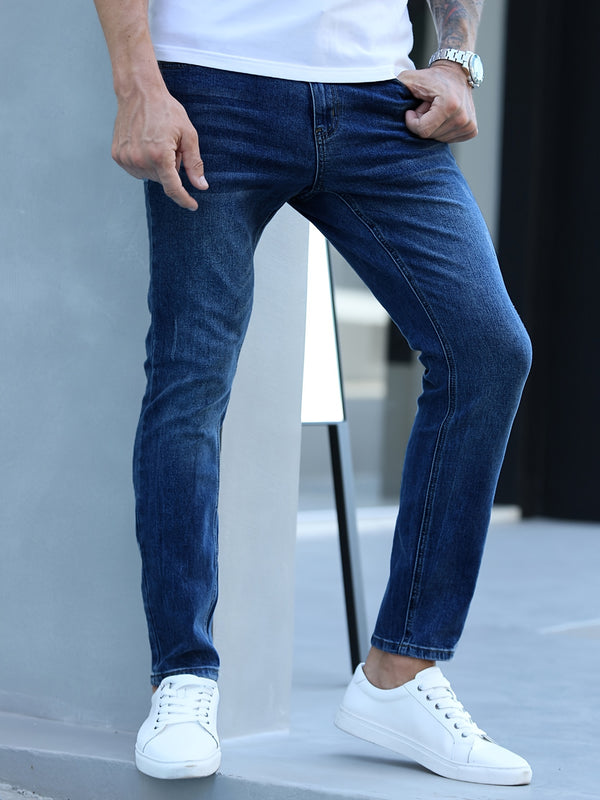 Men's Classic Straight Fit Jeans